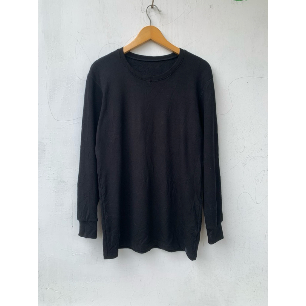 เสื้อยืดแขนยาว Uniqlo Heattech Ultra Warm