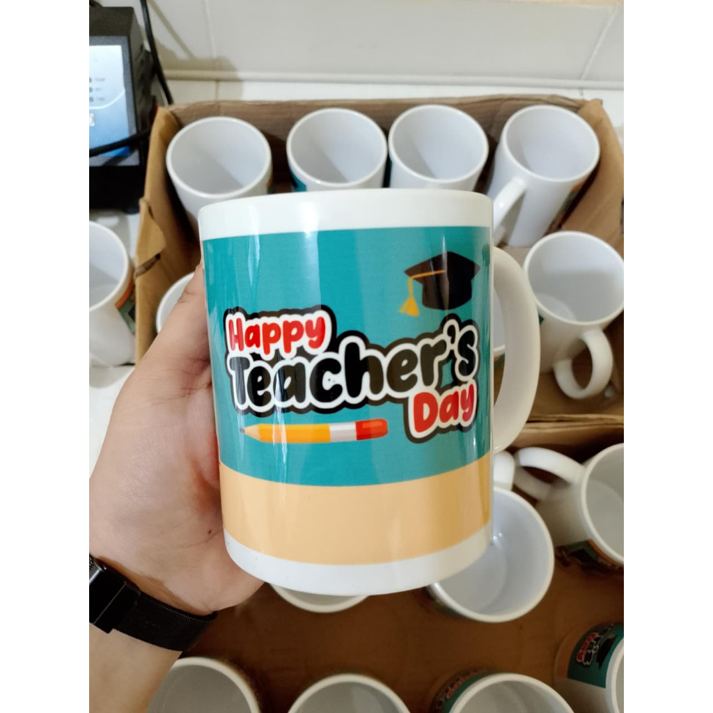 แก้วสวยพร้อมวันของCHER