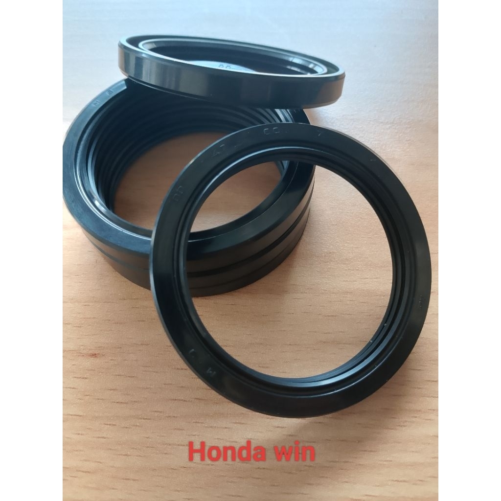 ซีลน้ํามัน 47X60X7 Honda Win Seal เบรคแผงฝาครอบกลองกล่องเกียร์ Speedometer Honda WIN