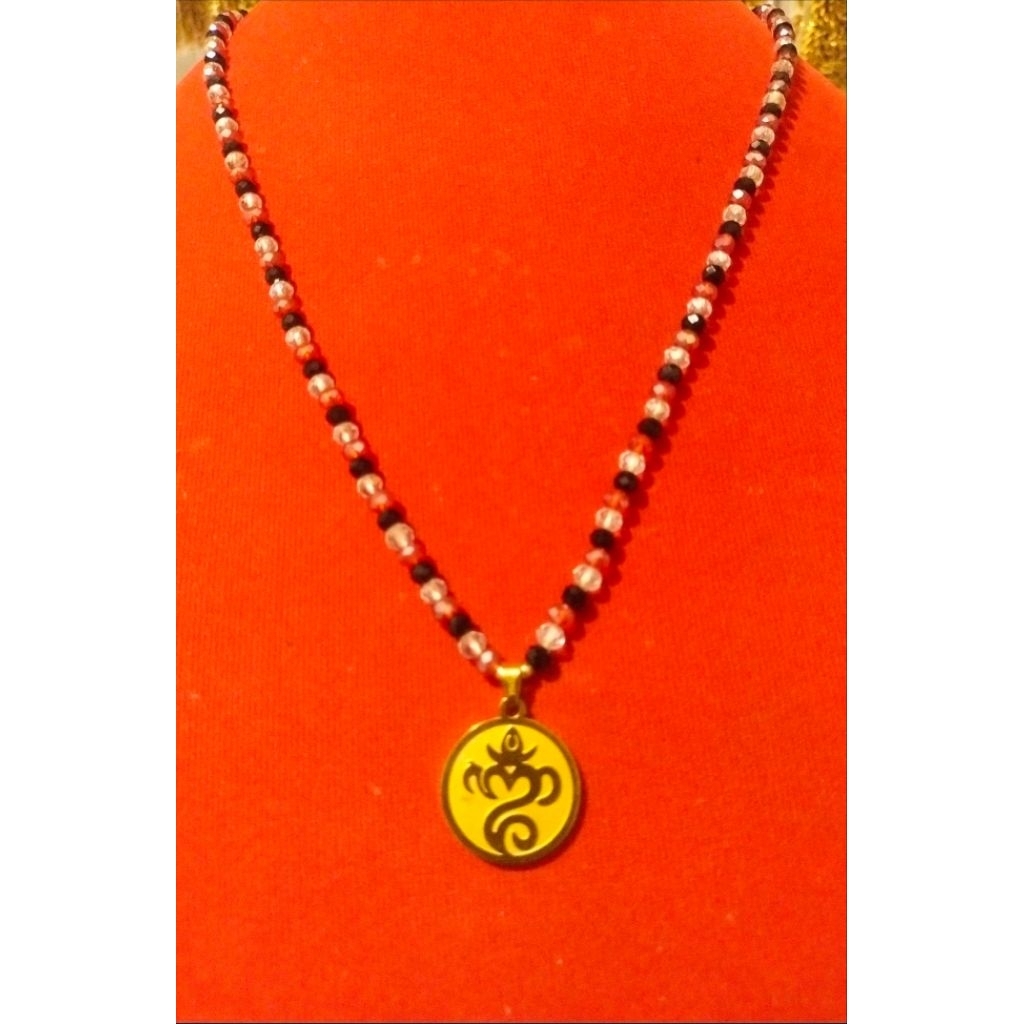 TRIDATU CRYSTAL NECKLACE, ANTI-RUST GOLD OMKARA PENDANT