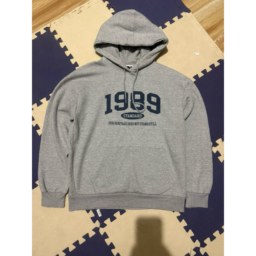 เสื้อฮู้ดมาตรฐาน 1989