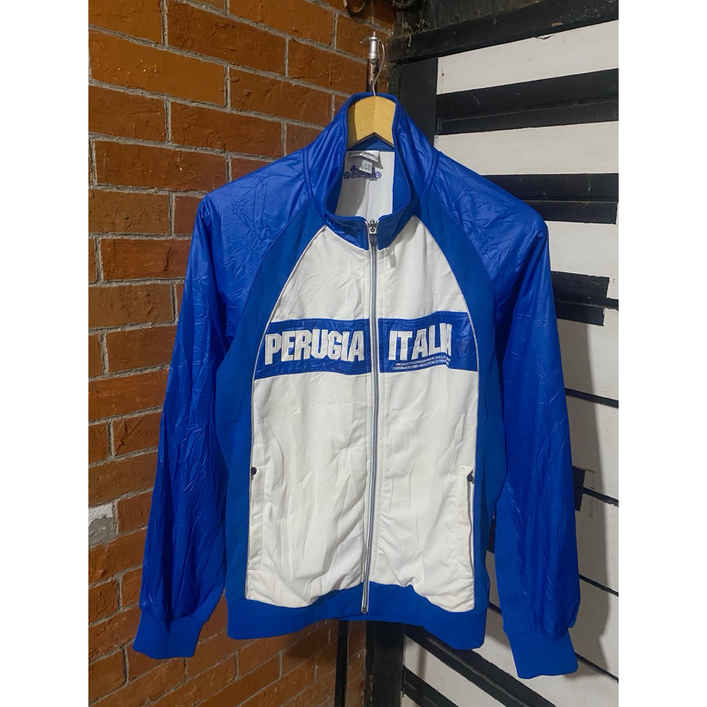 เสื้อรถแทรกเตอร์ Elis