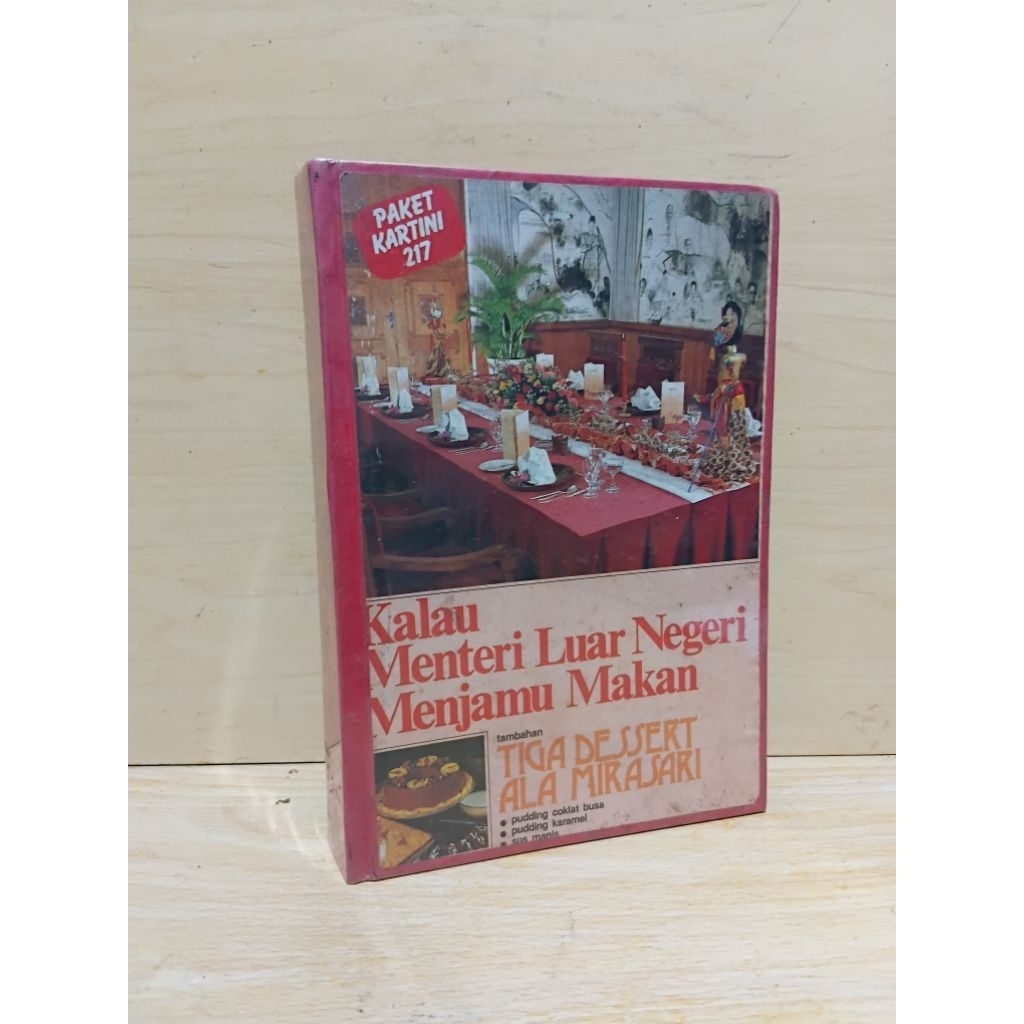 หนังสือ สูตรท้องถิ่น LOKAL (ใช้สวมใส่) Kartini Package 217.ถ้าอาหารขโมยต่างประเทศ