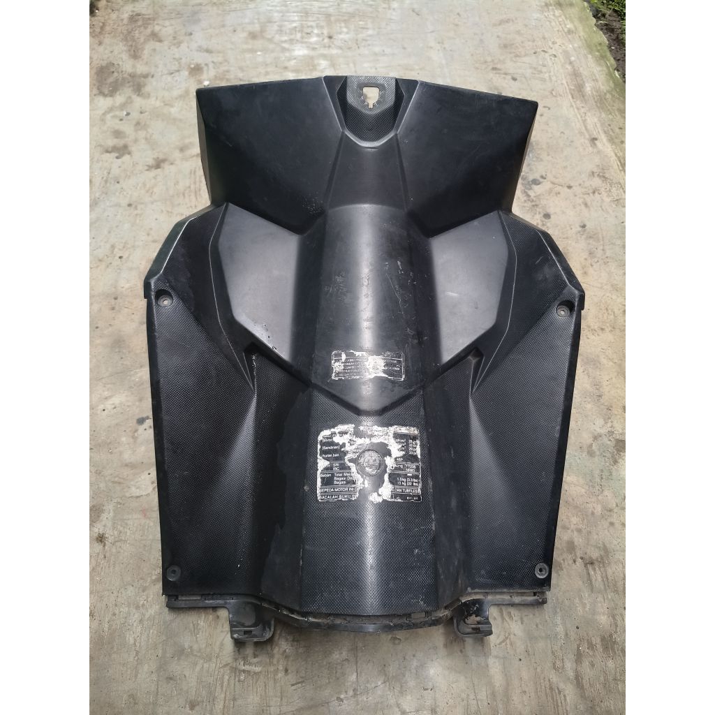 ฝาครอบกุญแจล่าง lexil Honda beat eco street 2016-2019 เดิม 2nd move motor