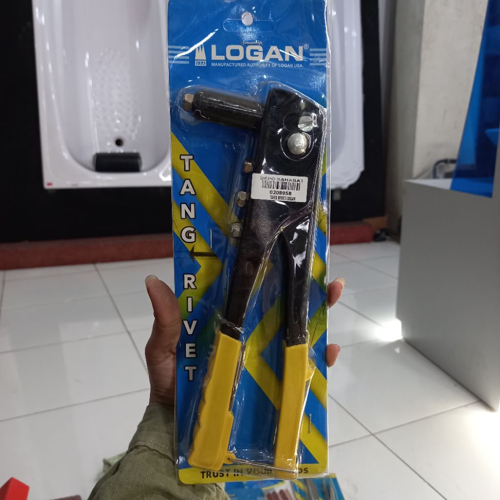 LOGAN RIVET PLIERS**