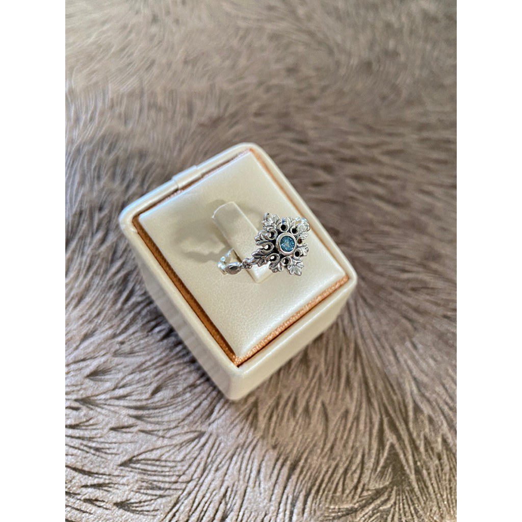 แหวน Azura**********