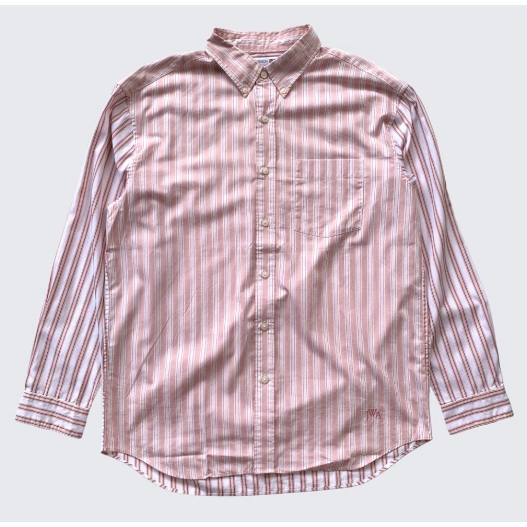 สีชมพูสีชมพูสีขาวครีมลาย JWA Design JW Anderson สําหรับเสื้อแขนยาว Uniqlo