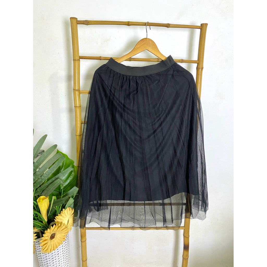 PULL&BEAR TUTU SKIRT