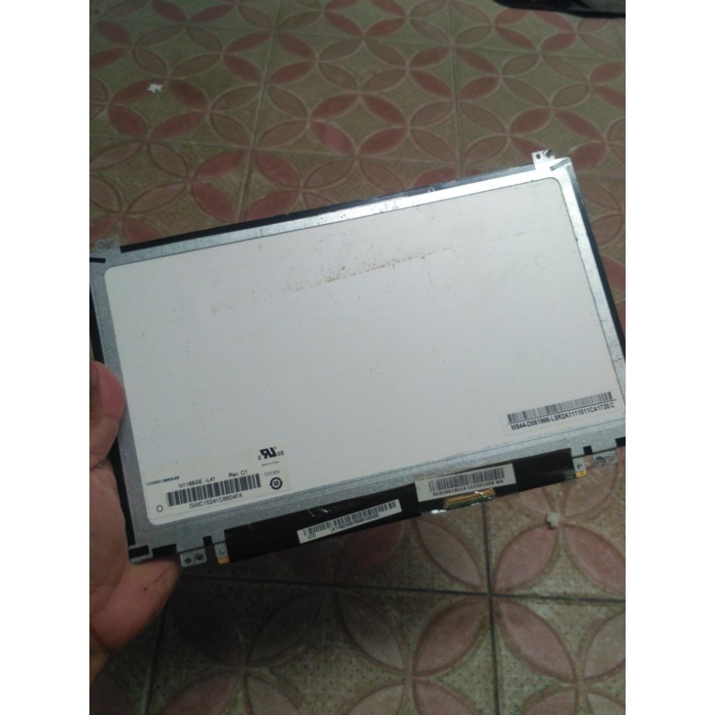 จอแอลซีดี Acer 722**