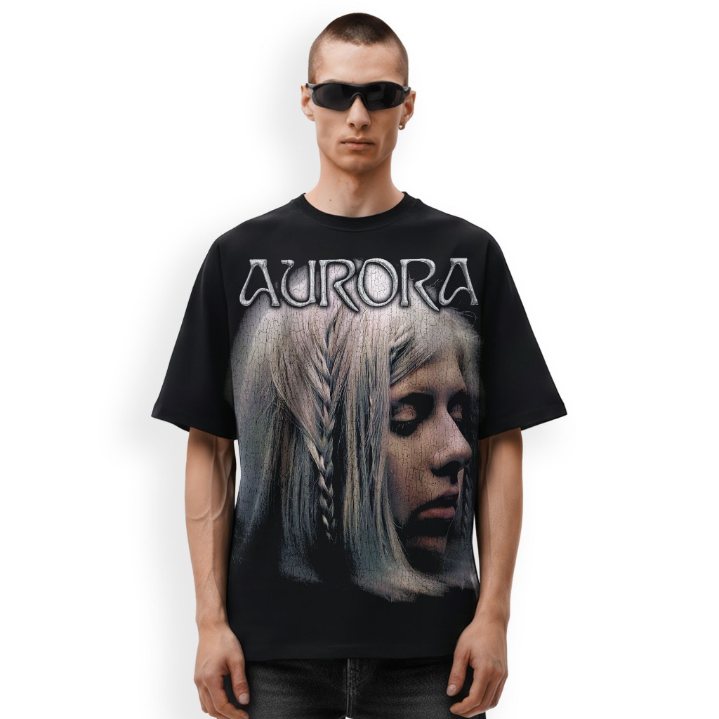 AURORA RUNNING THE WOLVES OVERSIZE BLACK SHORT-SLEEVED DISTRO BAND T-SHIRT