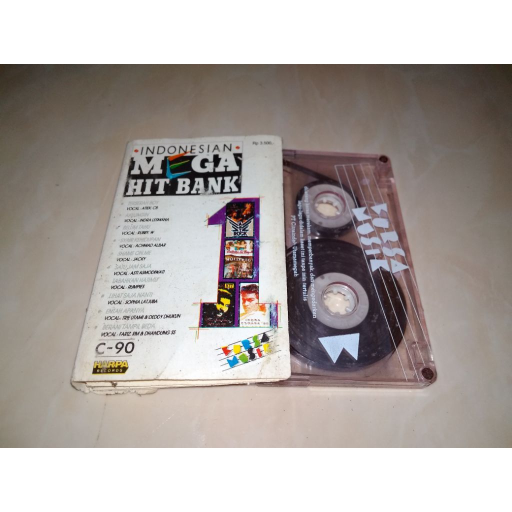 MEGA HITS CASSETTE BANK ATIEK CB UTHA LIKUMAHUWA ACHMAD ALBAR ARTIST