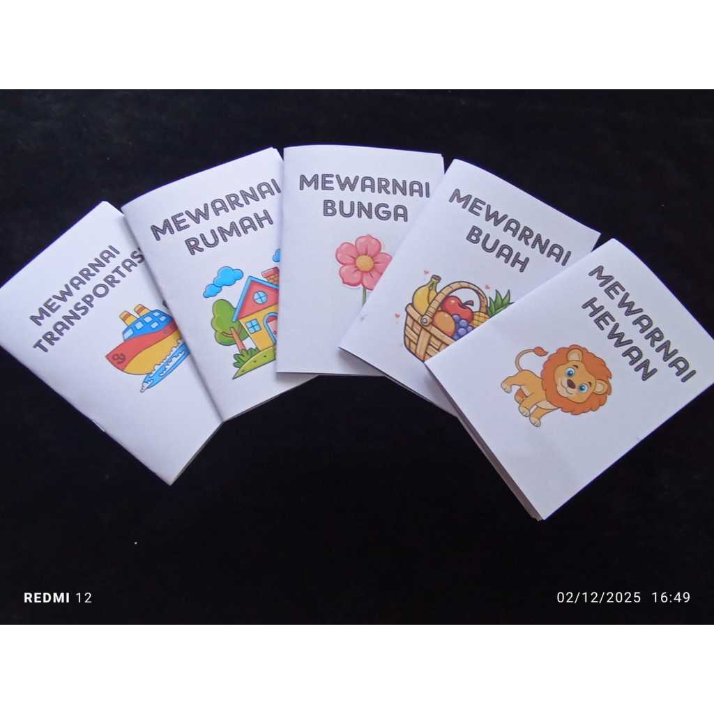 หนังสือระบายสีในหลากหลาย / ASTRONAUTS OF MOUNTAIN FORESTS, HOUSES, FRUITS, VEHICLES, ETC