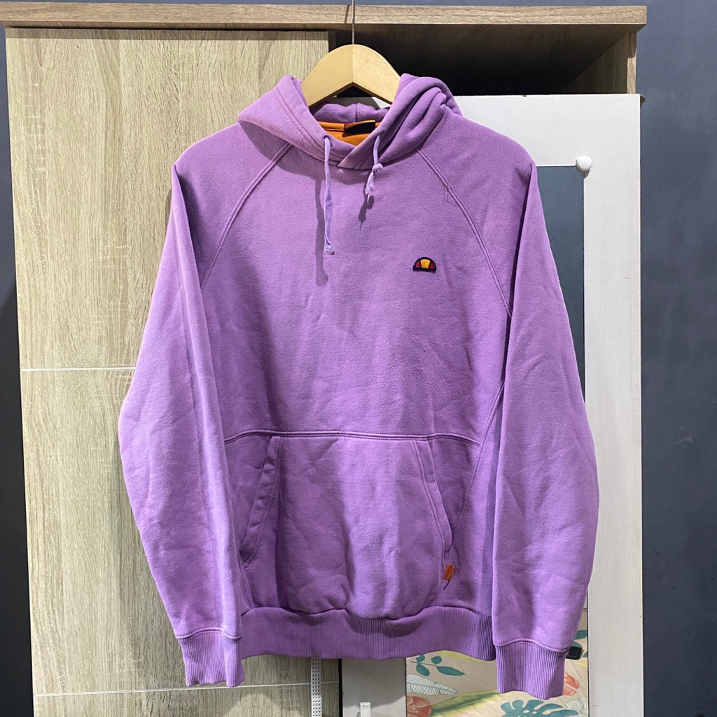 เสื้อกันหนาว Hoodie โดย Ellesse Pullover Hoodie