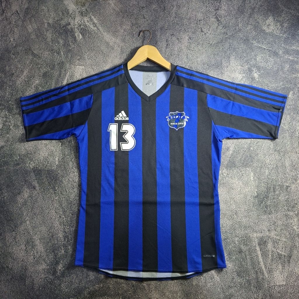 AD1D4S F00TBALL V1NTAGE