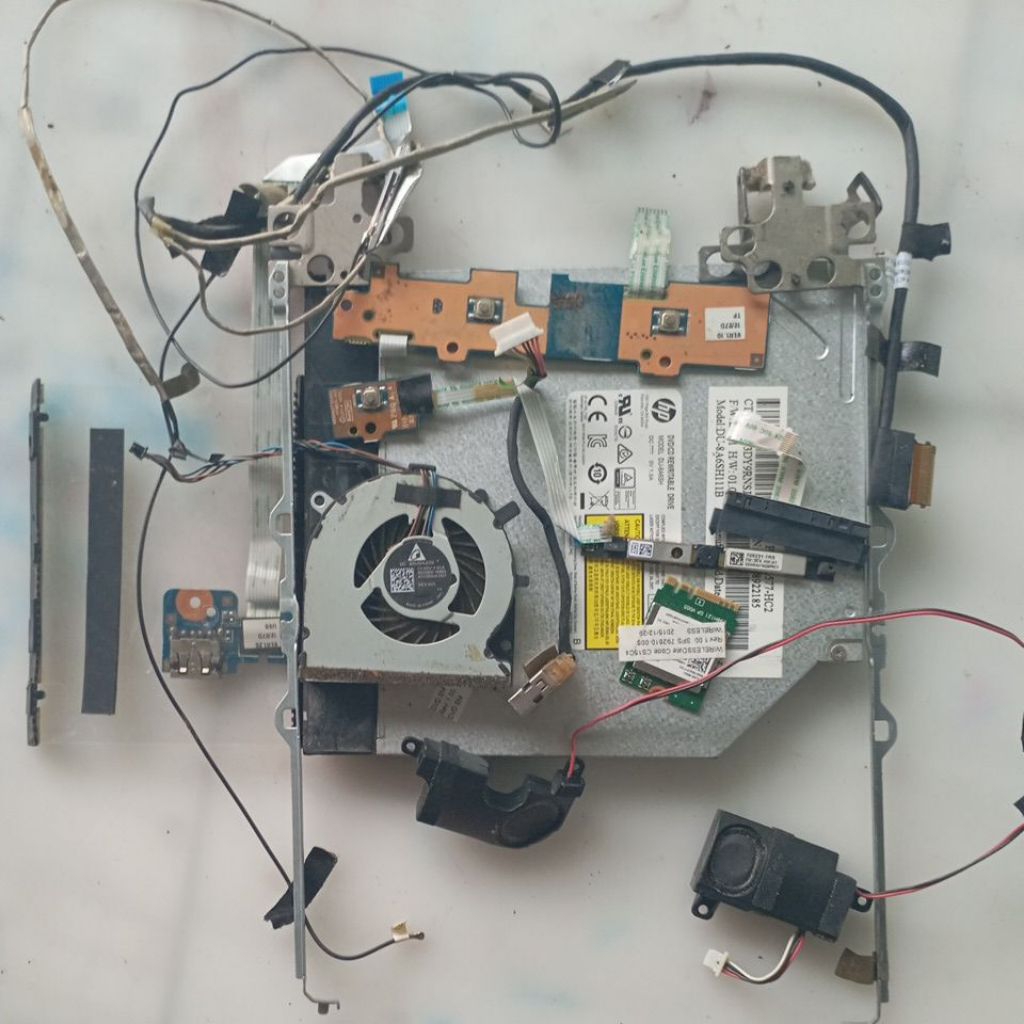 การ์ด wifi HP 14-AF119AU LAPTOP PART, เว็บแคม, พัดลมลําโพง, บานพับ, dvd, ขั้วต่อฮาร์ดดิสก์, บอร์ด US