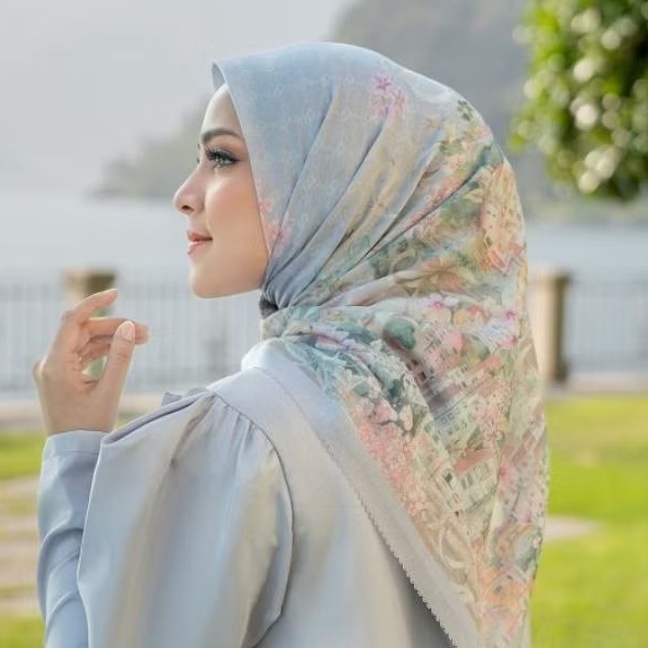 กระดุม Como Piercarves