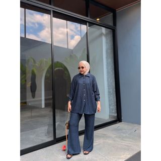 Denacollection Cleria Setelan Celana Cutbray Kemeja Tangan Panjang Motif Salur Busui Friendly Baju Oversize Wanita