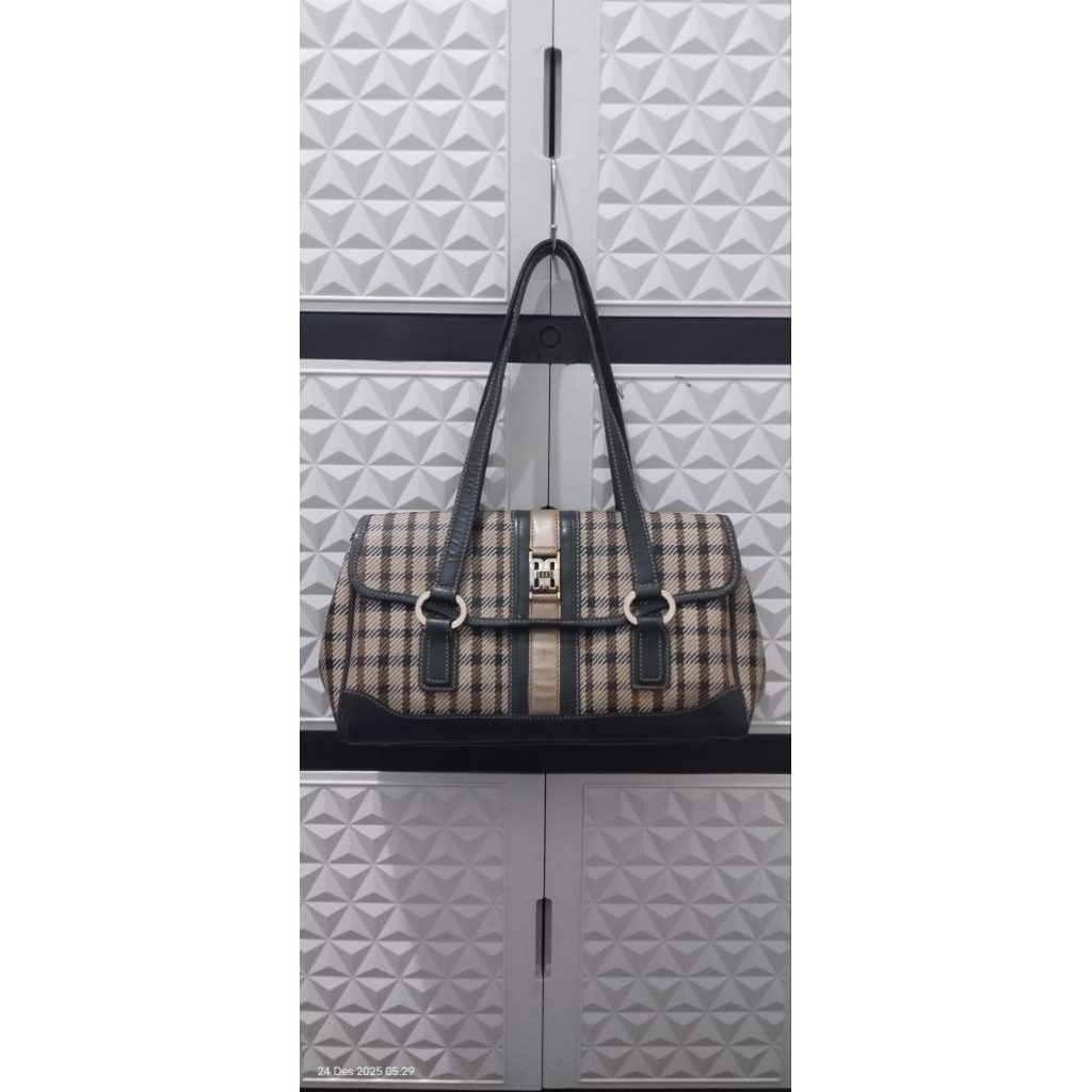 กระเป๋าสะพาย/กระเป๋าผู้หญิง/DAKS/PRELOVED