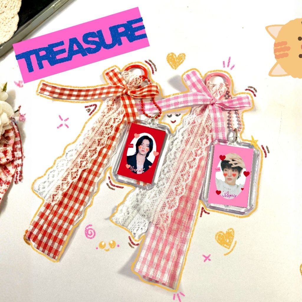 พวงกุญแจ BAGCHARM TREASURE KPOP RIBBON COQUETTE