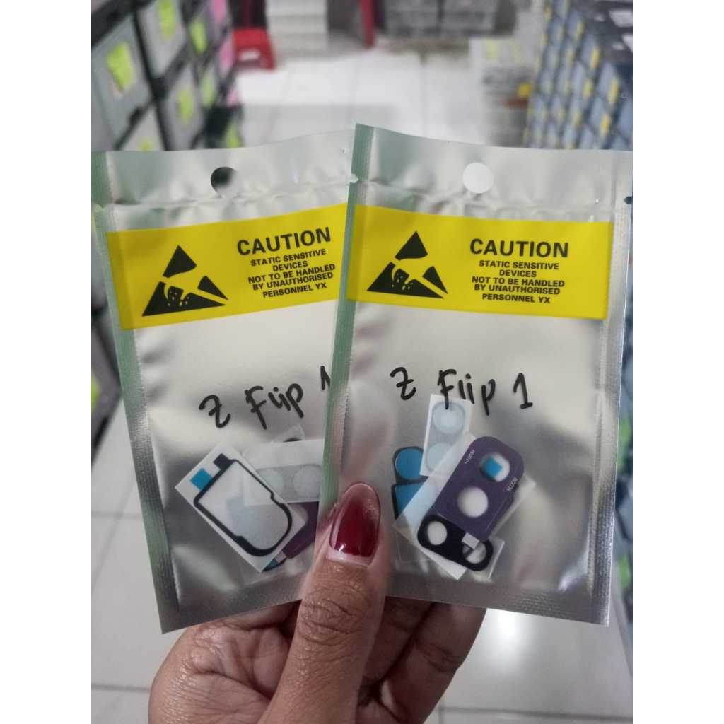 กระจกกล้อง + วงแหวนเลนส์กล้อง Samsung Z FLIP 1 สีม่วง