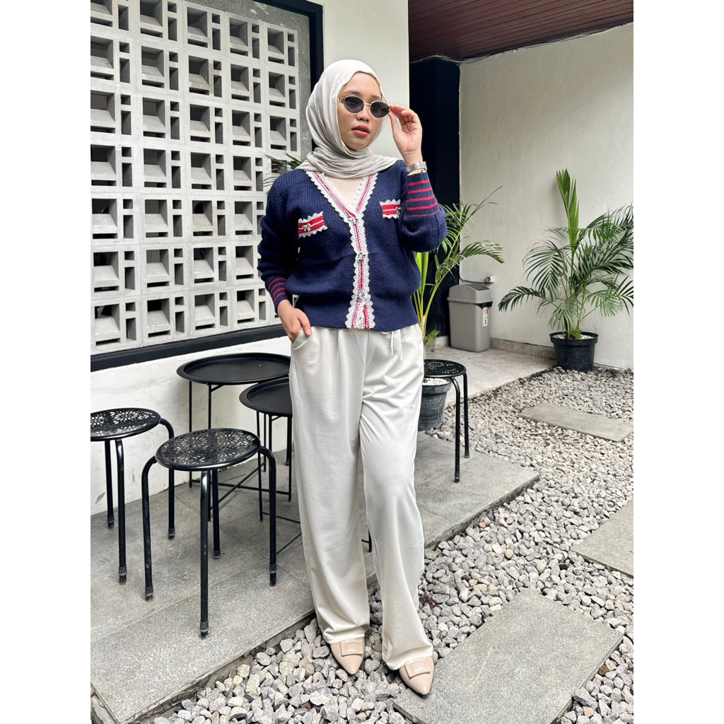 C240 fx เสื้อคาร์ดิแกนถักคอวีริบบิ้น