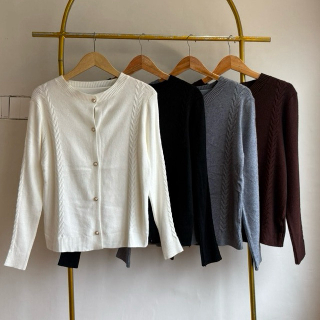 NAYA KNIT IMPORT****