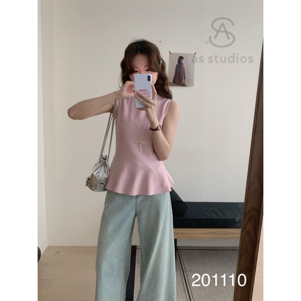 [LC] ONE-K 201110 BKK CASUAL KNIT TOP