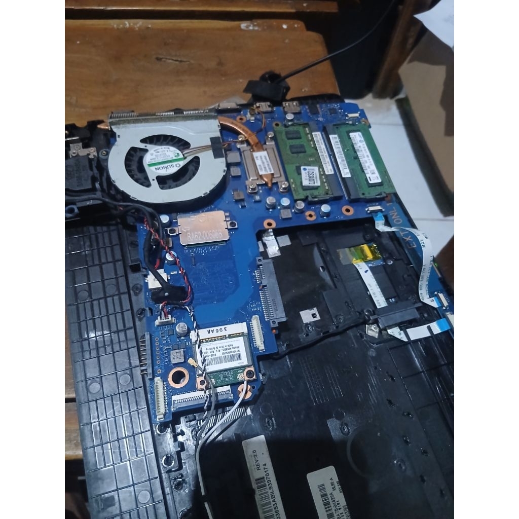 เมนบอร์ดแล็ปท็อป Samsung NP270 AMD