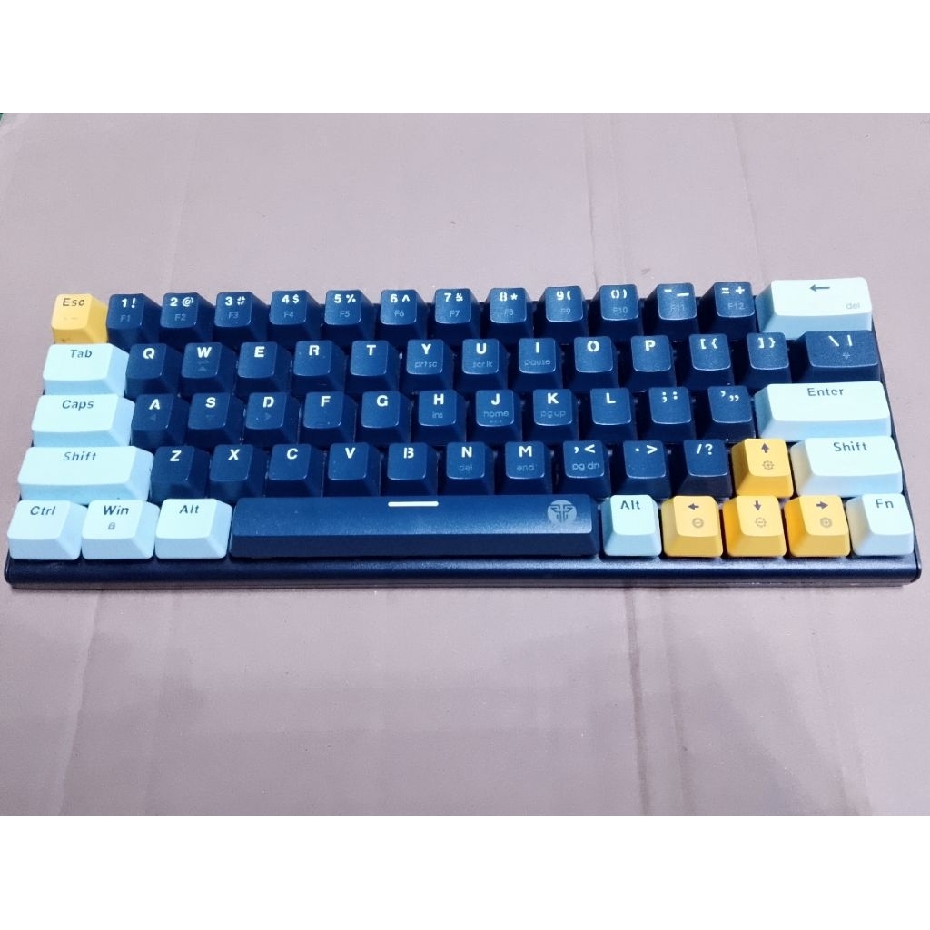 คีย์บอร์ดเชิงกล Fantech MK874V2 ATOM63