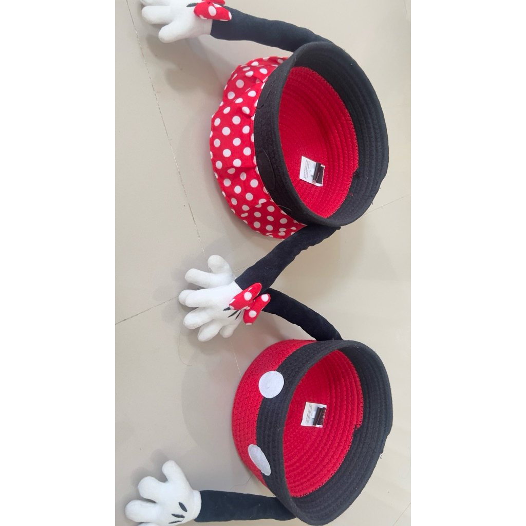 MICKEY MOUSE และ MINIE MOUSE ACCESSORIES PLACE OH SOME