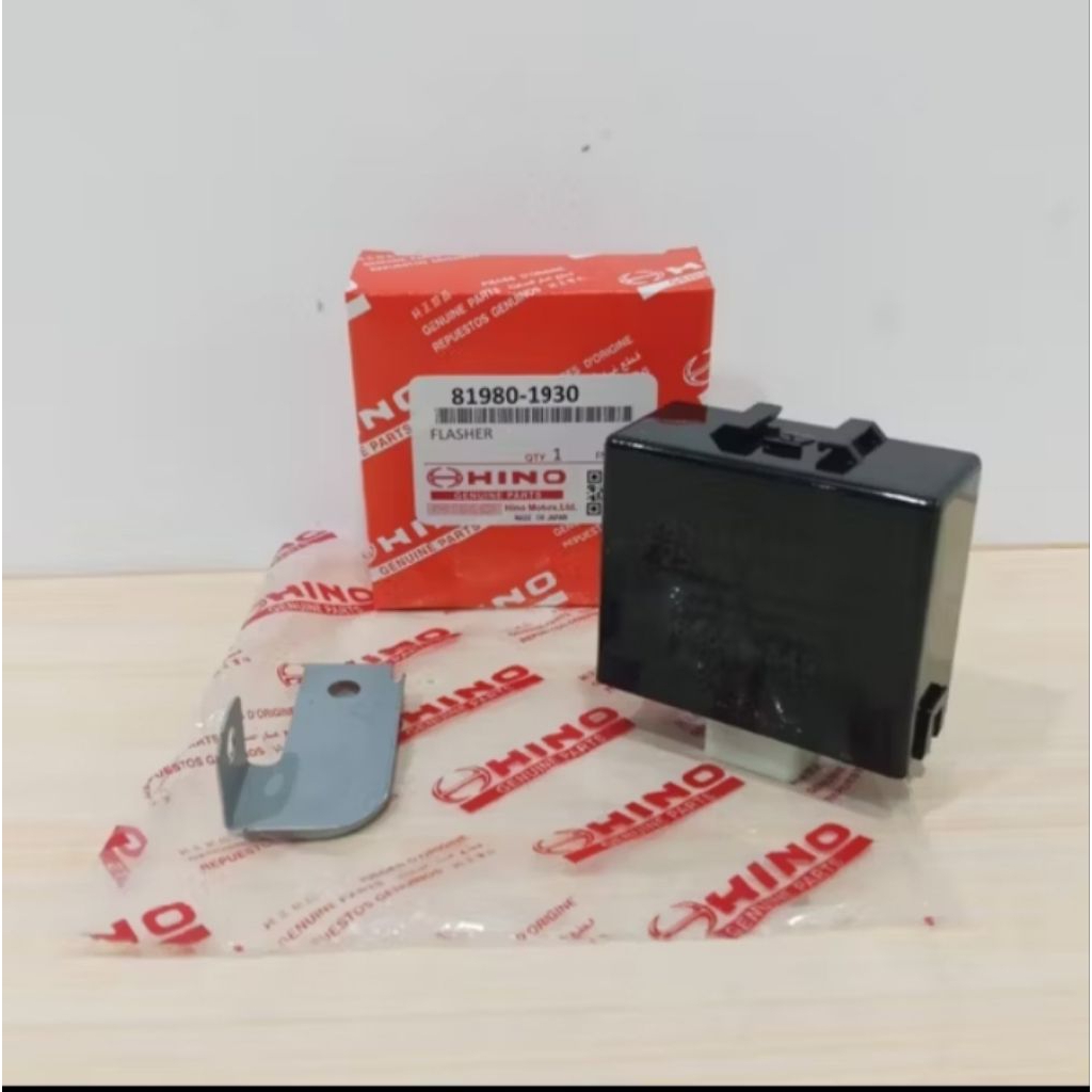 ไฟฉาย SEN HINO LOHAN FLASHER SEN LOHAN FM260 รถ