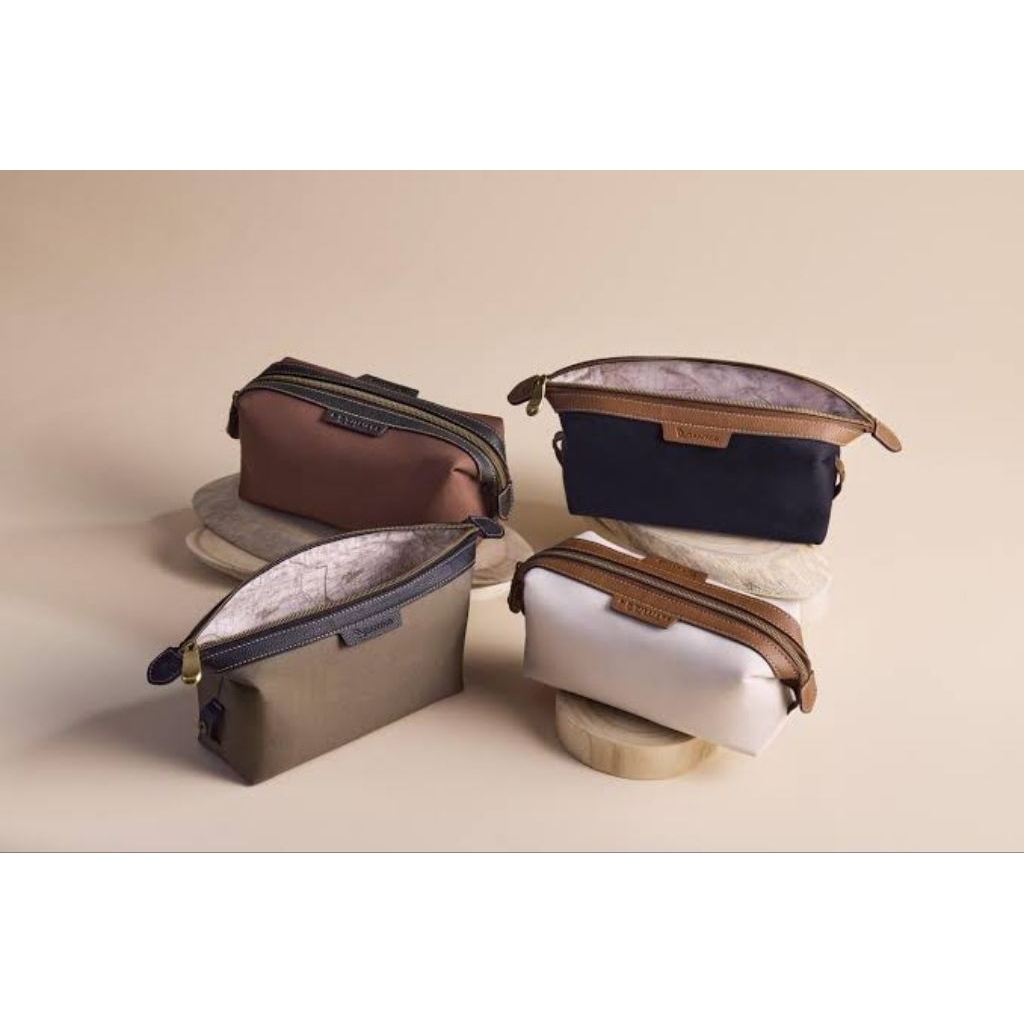 กระเป๋า Qantas ของแท้ แบรนด์ใหม่