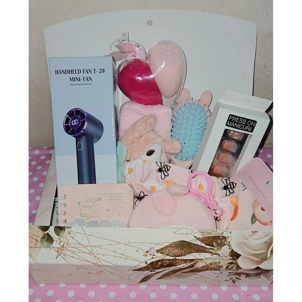 Hampers GiftBox Set Random Ver.I (Munchie)