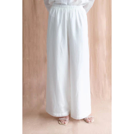 Zora Pants / กางเกงเชียร์- KIVEE