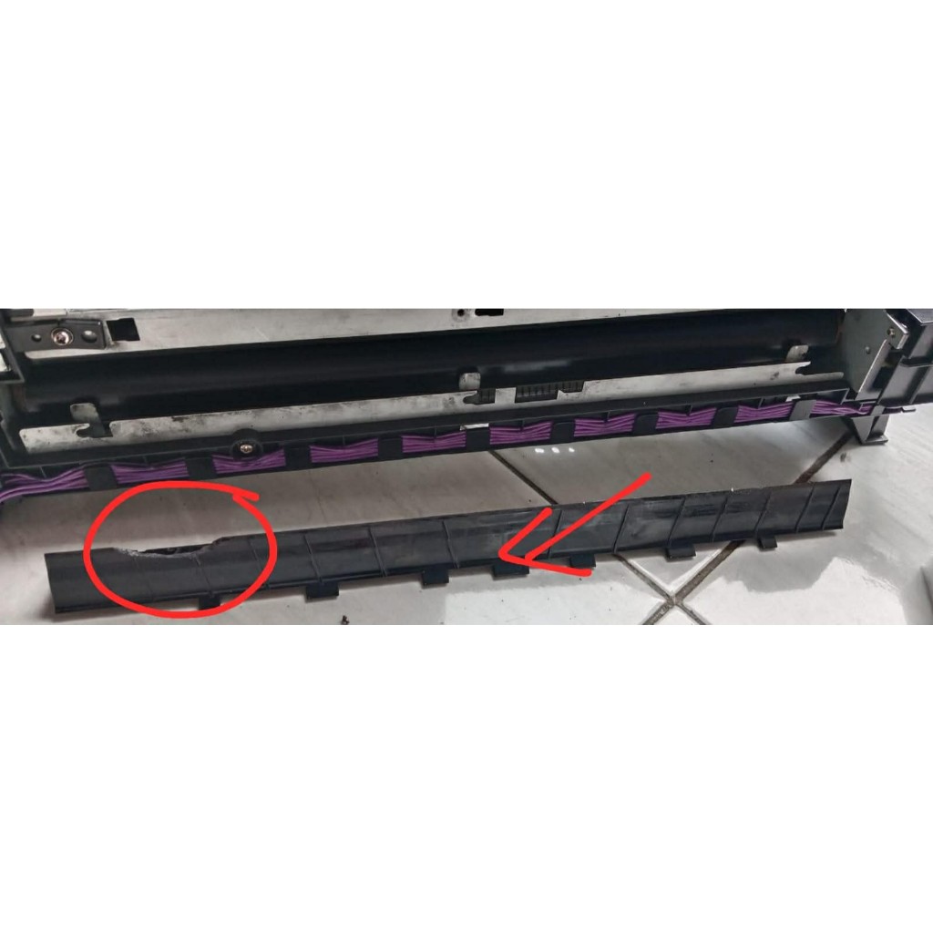 ฝาครอบ GUIDE LOWER HEATER IR 3045 IR 4570