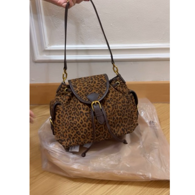 กระเป๋าผู้หญิงหนังแท้ Hanwu Leopard