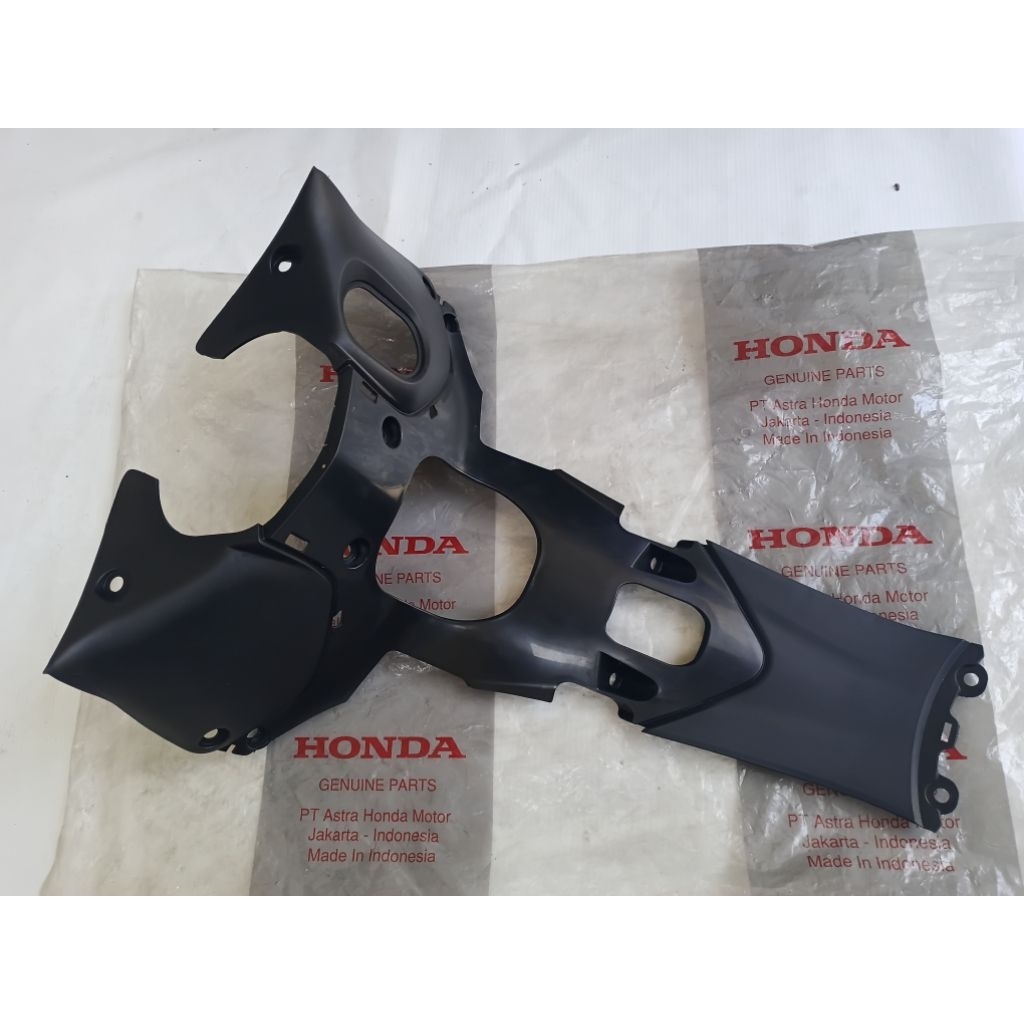 Honda SUPRA X 125 HELM IN ฝาครอบจุดระเบิดคาร์บูเรเตอร์ ต้นฉบับใหม่ AHM 64320-KYZ-900