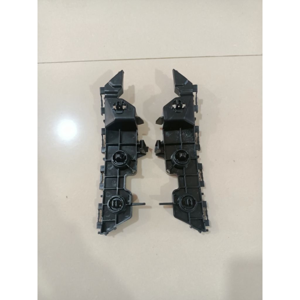ORIGINAL AVANZA 2016-2020 ด้านหน้า BUMPER BRACKET