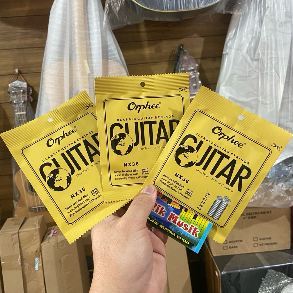 สาย Orphee classic/nylon NX36 ดั้งเดิมพร้อมโบนัส 2 ปิ๊ก