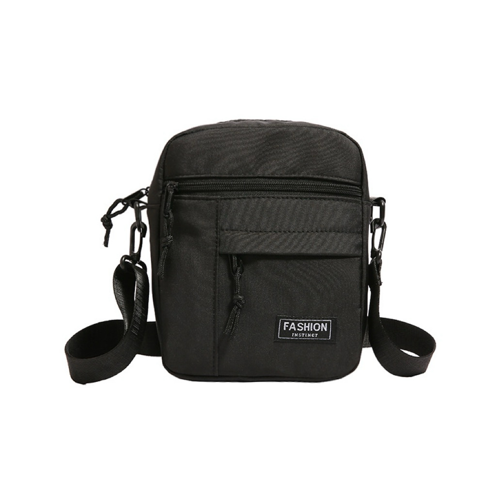 BG024 Sling Bag สีดํา - กระเป๋าสะพายข้างผู้ชาย Paquito