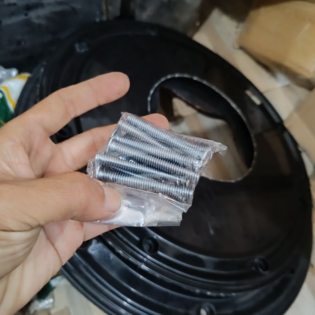 8PCS Wheeldop Nuts and Bolts ยาว 5 ซม. m10