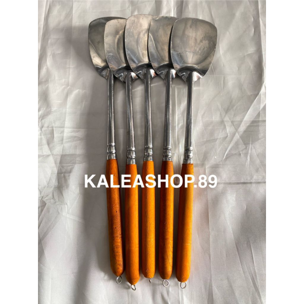 WOODEN SPATULA WITH WOODEN HANDLE / SPATULA