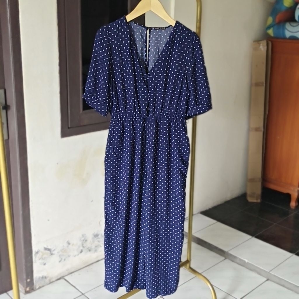 จั้มสูทลายจุดผู้หญิง oysho สีกรมท่า