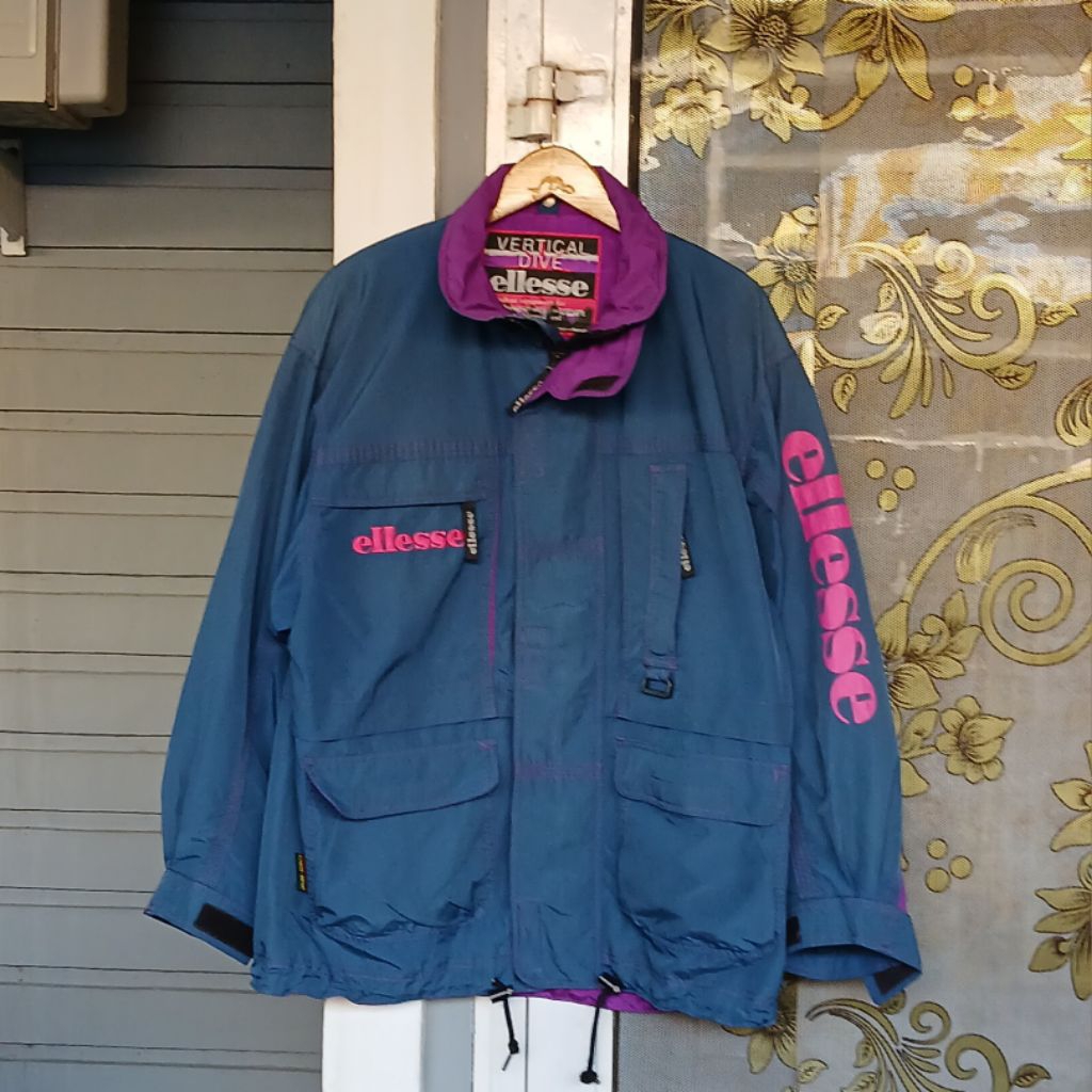 เสื้อแจ็คเก็ตดําน้ําแนวตั้ง Ellesse