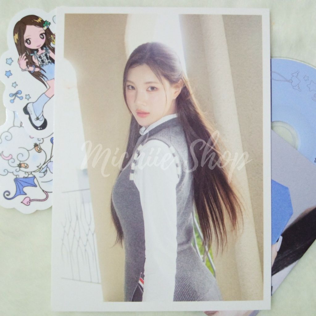 โปสการ์ด Hearts2Heart Juun Focus Rule เวอร์ชันหนังสือ | โปสการ์ด Juun (B) Focus Rule Book อย่างเป็นท