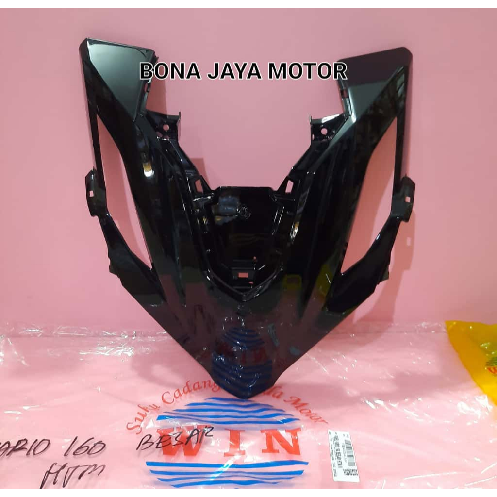 ฝาครอบด้านหน้าสีดํา VARIO 160 K2S WIN BRAND
