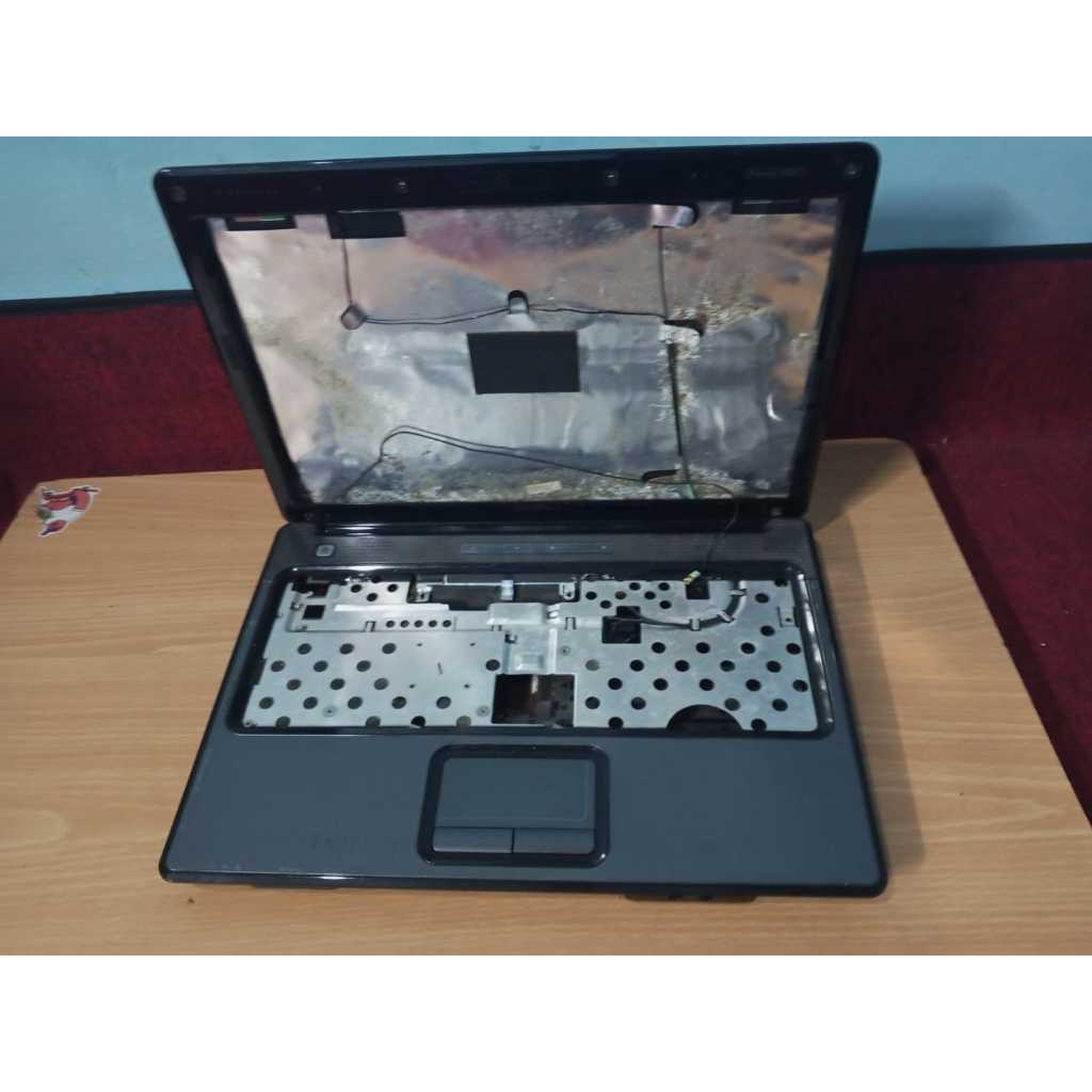 เคสแล็ปท็อป Compaq v3000