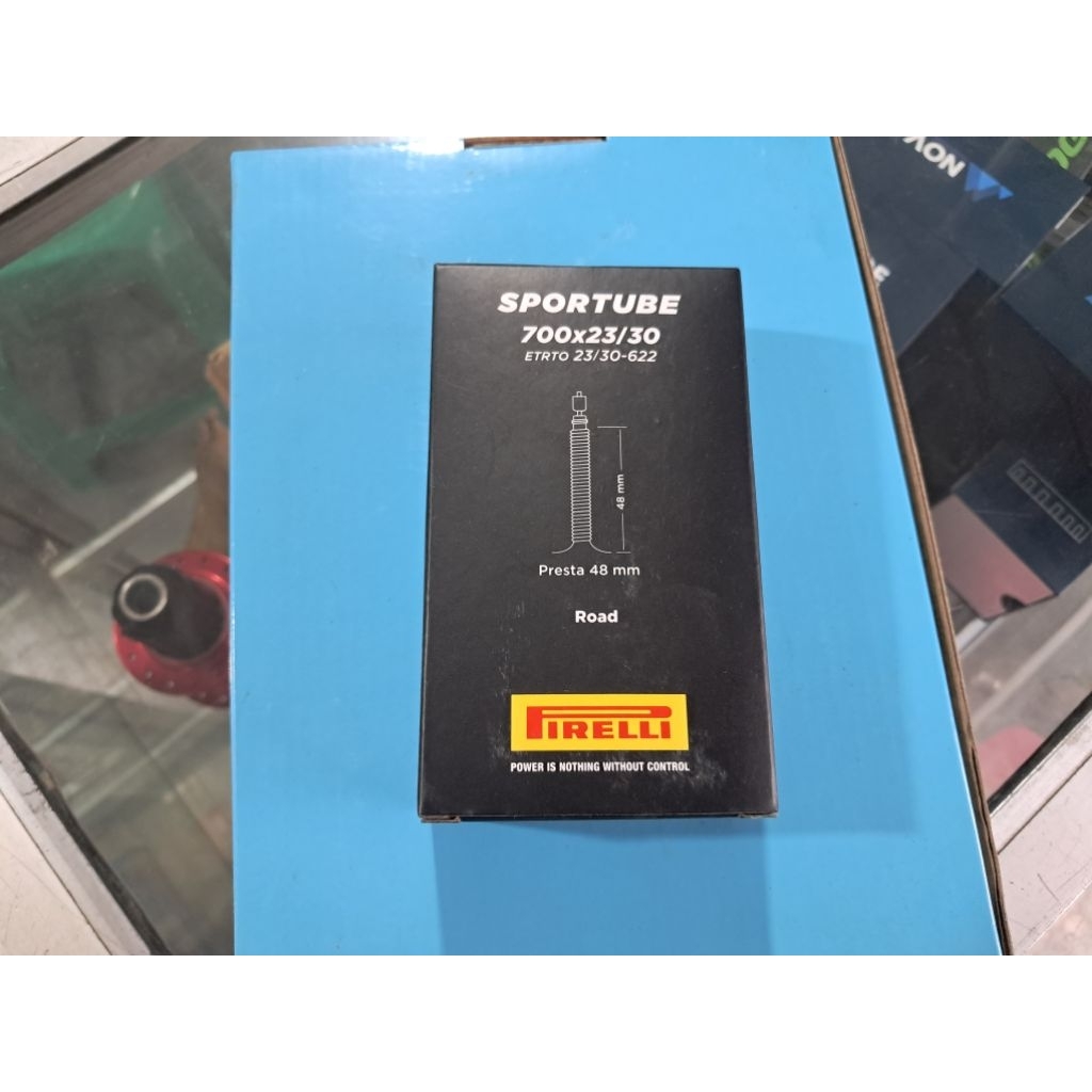 Pirelli Sportube ยางใน 700 x 23 - 30 PV Presta วาล์วหลอด - 700c x 23c ถึง 30c Road Fixie จักรยานยางใ