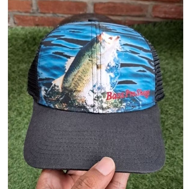 Bassproshop (BPS) Trucker Flying Fish Big art Pr3l0v3d