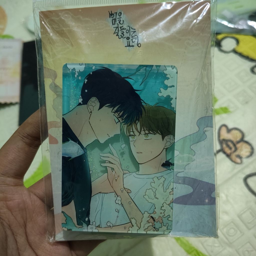 GILPHIK GLITER PAYBACK & UNCANNY CHARM